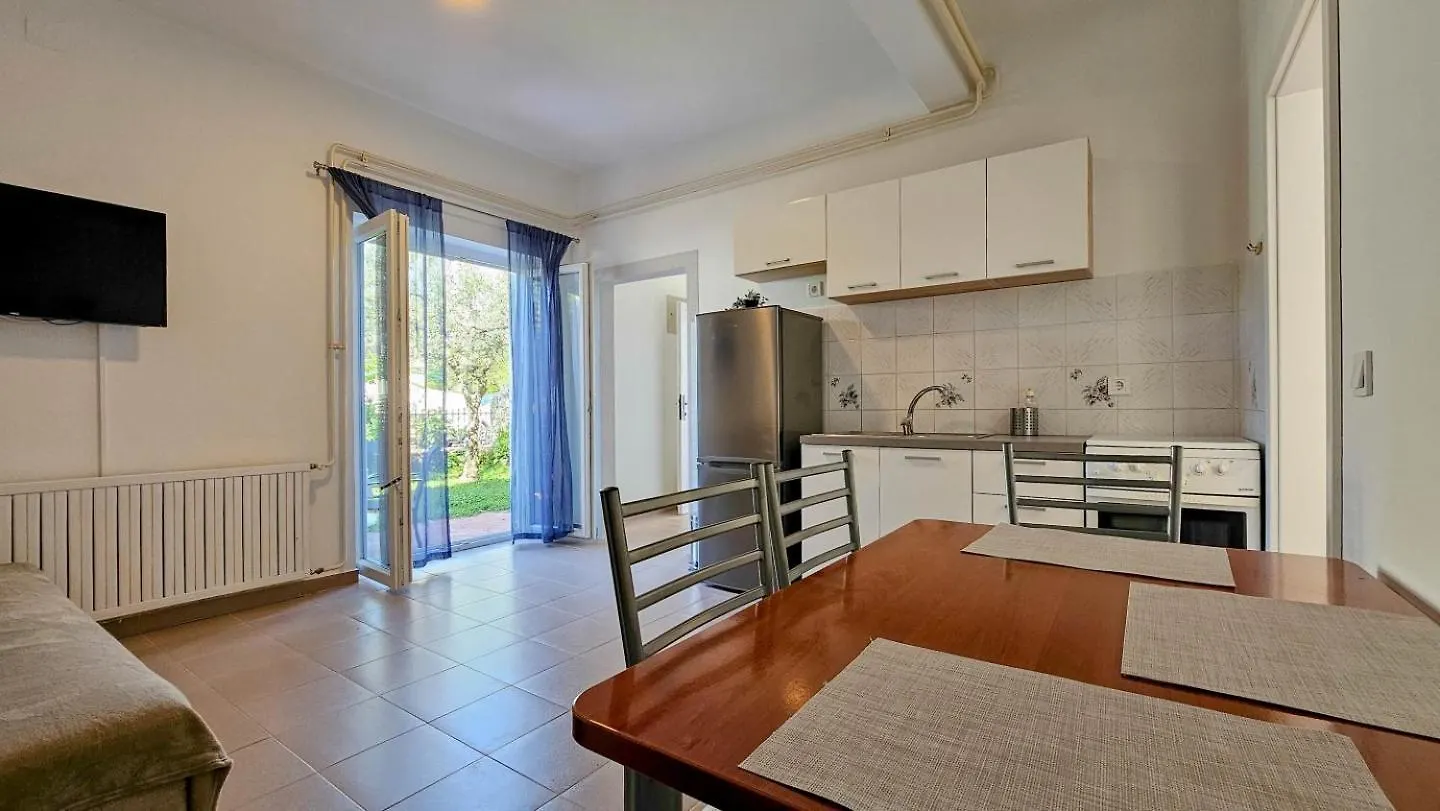 Adila 3 Apartment Novigrad