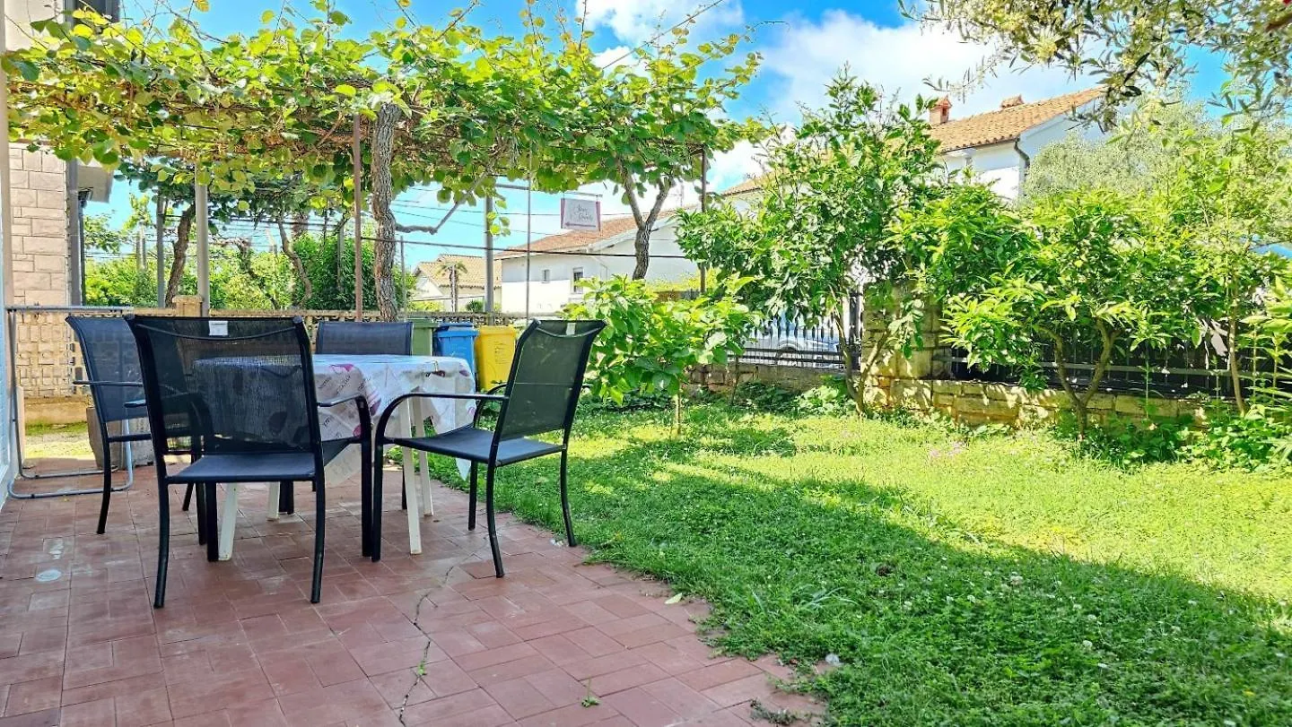 Adila 3 Apartment Novigrad